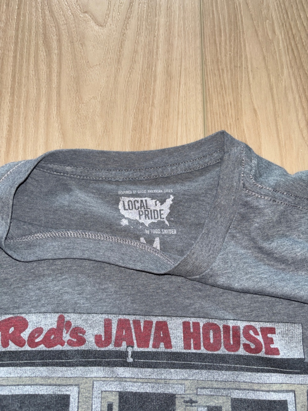 Local Pride Gray Red's Java House Graphic Tee - Men - Picture 2 of 3